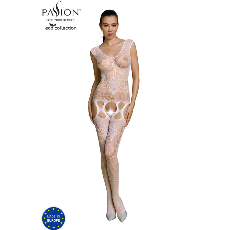 Bodystocking Passion Eco Collection blanco en vista frontal sobre modelo.