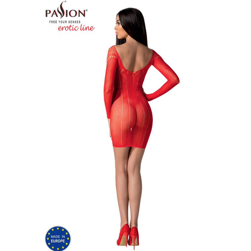 PASSION BS101 bodystocking roja, vista trasera en la modelo.