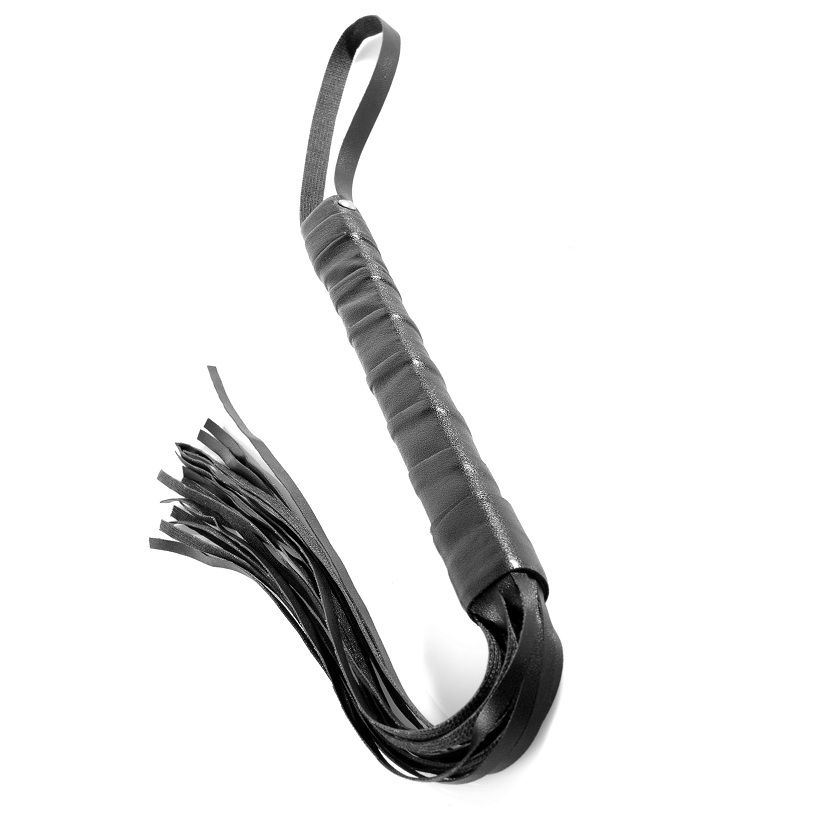 Flogger negro Fetish Fantasy Series con mango envolto y tiras múltiples.