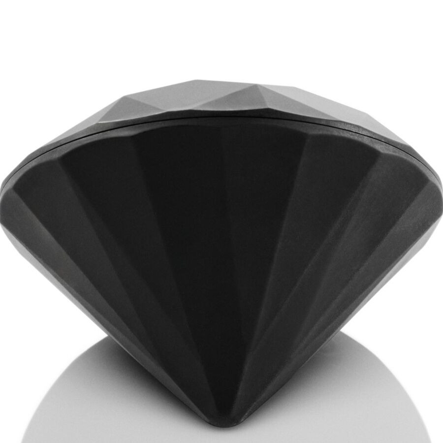Detalle del Bijoux 21 Vibrating Diamond negro mate en forma de diamante facetado.
