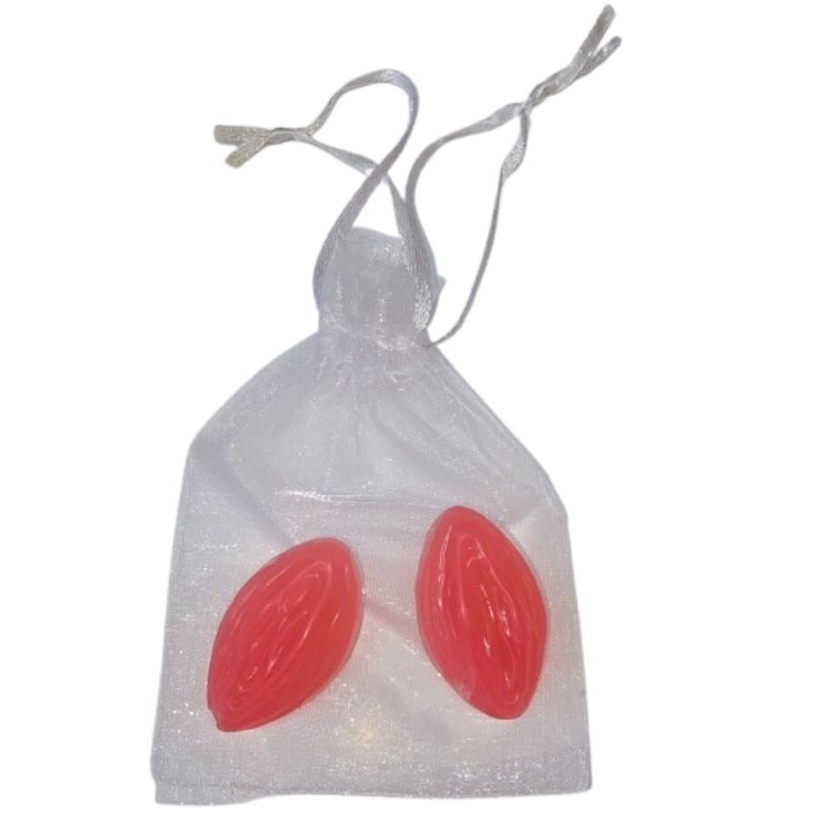 DIABLO PICANTE: dos jabones rojos con forma de vagina en bolsa blanca