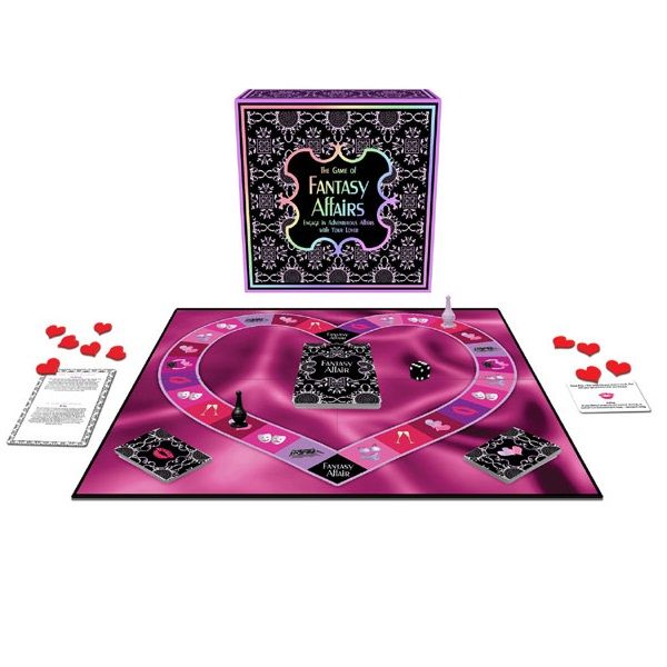 KHEPER GAMES Fantasy Affairs con tablero en forma de corazón y caja del producto.