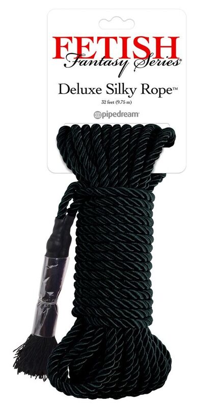 Fetish Fantasy Series cuerda negra trenzada con tarjeta del producto visible.