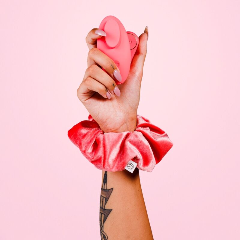 JE JOUE - ILY PANTY VIBE VIBRADOR ÍNTIMO CON CONTROL REMOTO - Imagen 8
